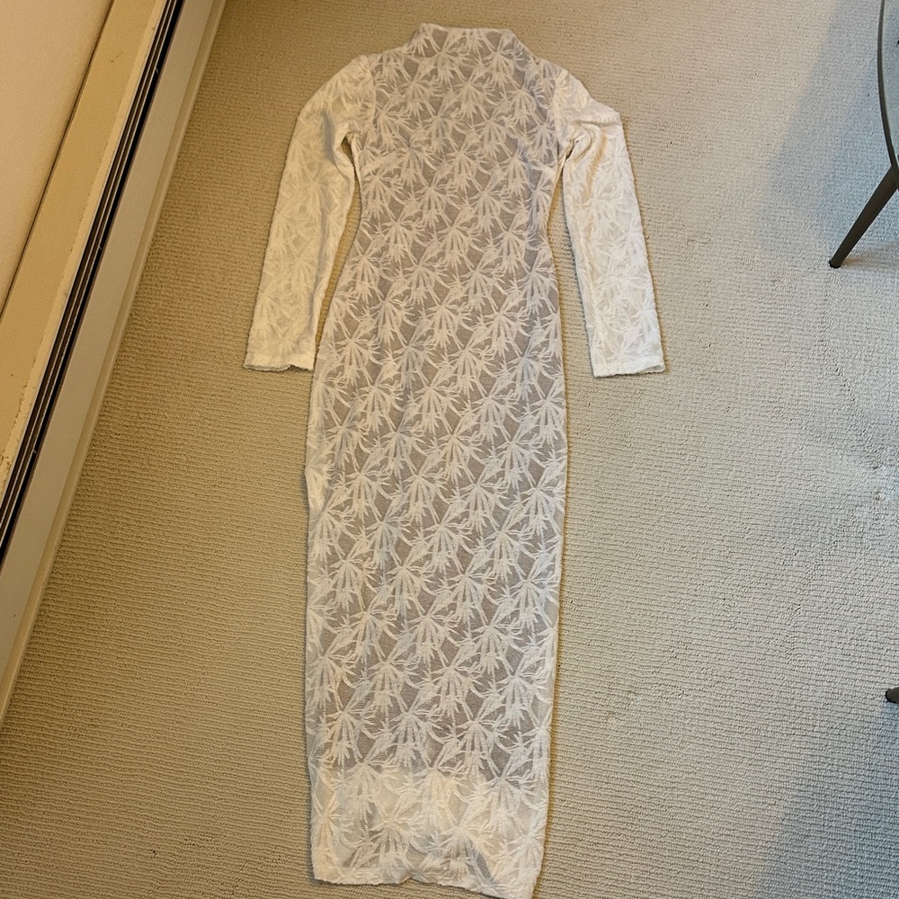 Miss Rosier Elegant White Lace Long Sleeve Dress